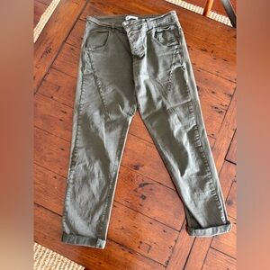 Femme Fatale Green jeans with button front closure, size large.